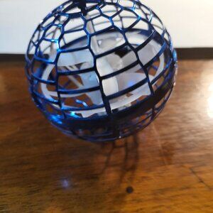 THE MOST TRICKED-OUT FLYING SPINNER  LOT OF 6PCS